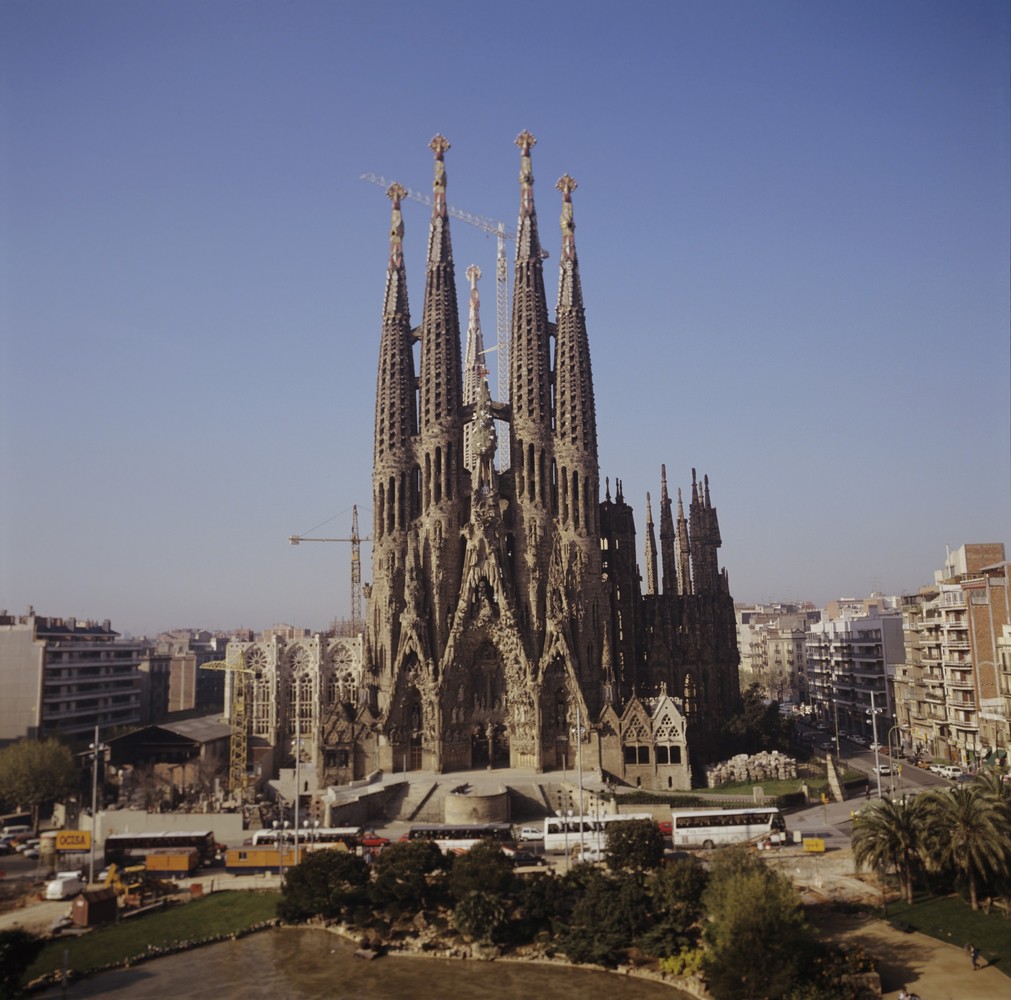 Строительство храма Святого Семейства в Барселоне барселона, строительство, храм