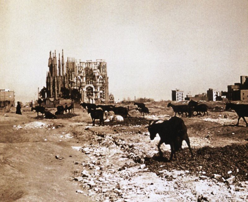 Строительство храма Святого Семейства в Барселоне барселона, строительство, храм