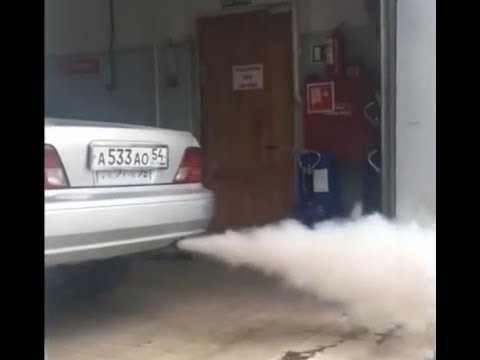 В автосервисе В автосервисе