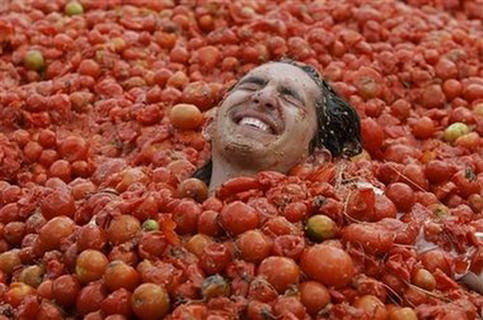 Food Fight! La Tomatilla