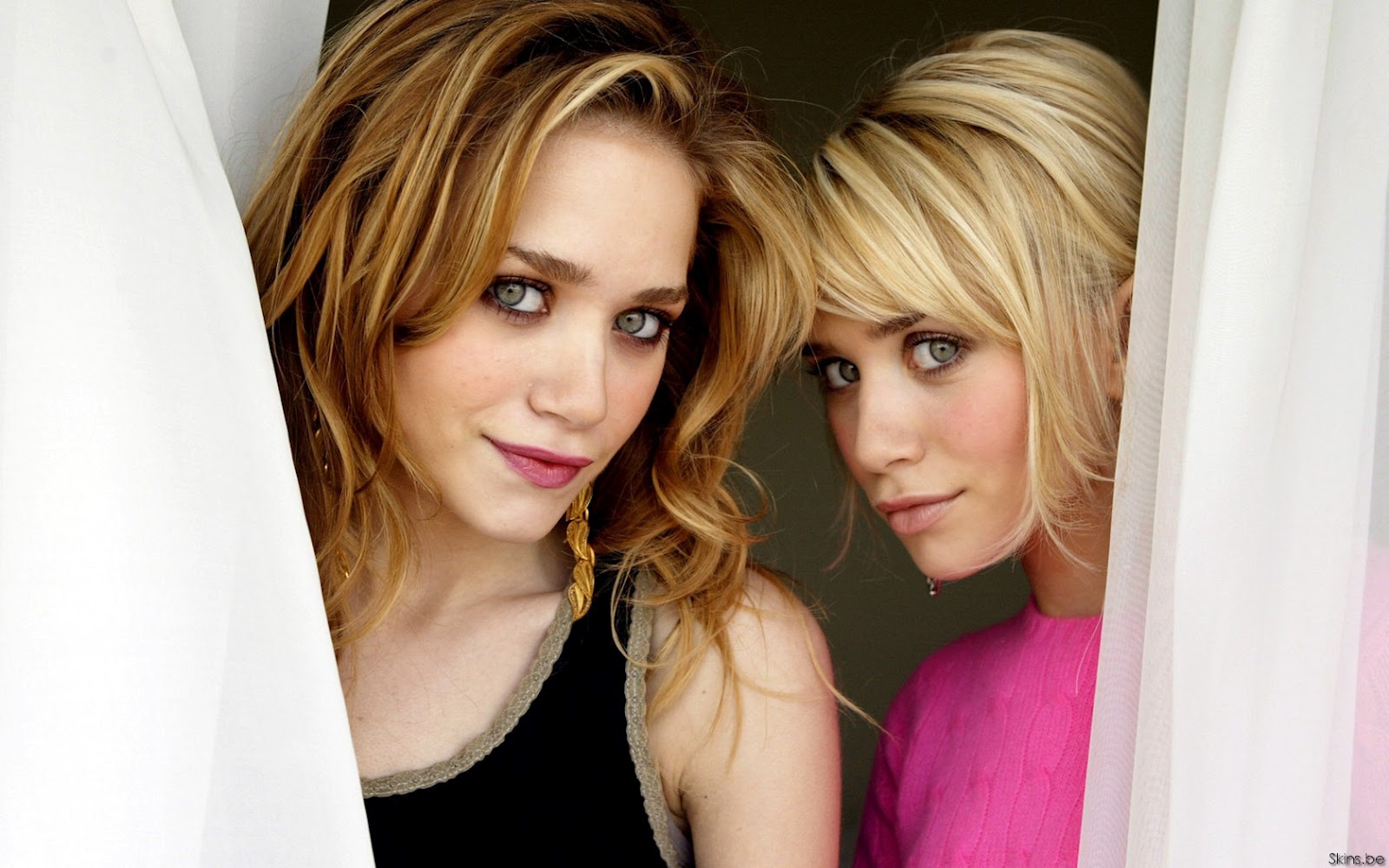 Adult pics of the olsen twins