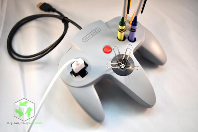 Nintendo 64 Controller Desk-Mate