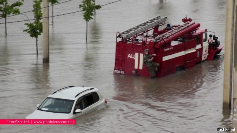 А в Краснодаре каждый год так

Зато в этом году дождик и почти прохладно.